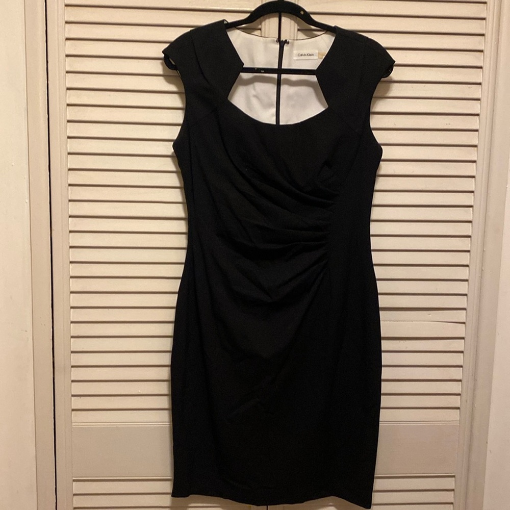 Black casual dress